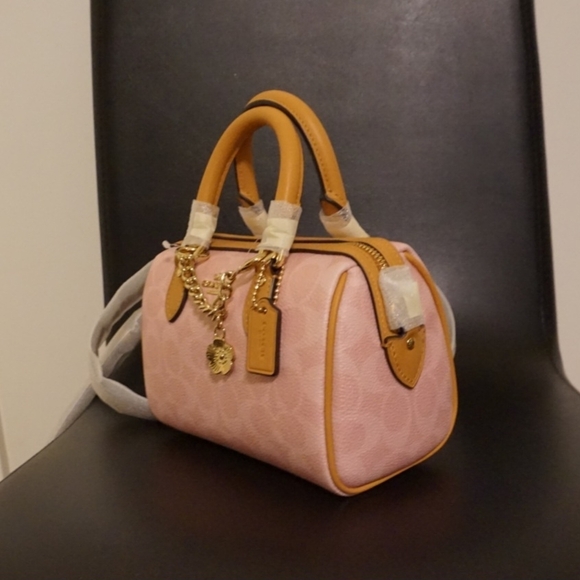 NEW! Coach Mini Rowan Crossbody Bag in Signature Canvas Gold/Powder Pink - Picture 3 of 5